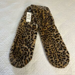 I.N.C. Animal Print Faux Fur Stole. NWT. Mobwife